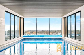 Delight in Dickson -2bd 2bth 2Csp Apt, Canberra
